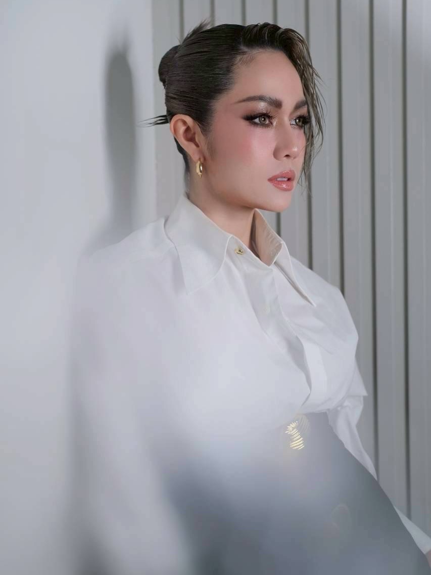 นิว - นภัสสร ภูธรใจ