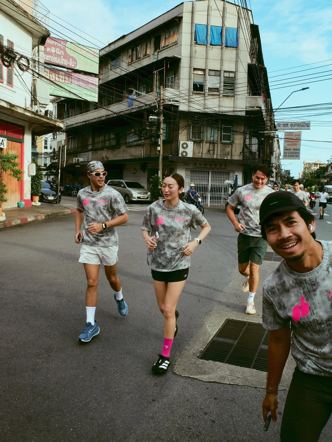 ท็อป - จรณ โสรัตน์