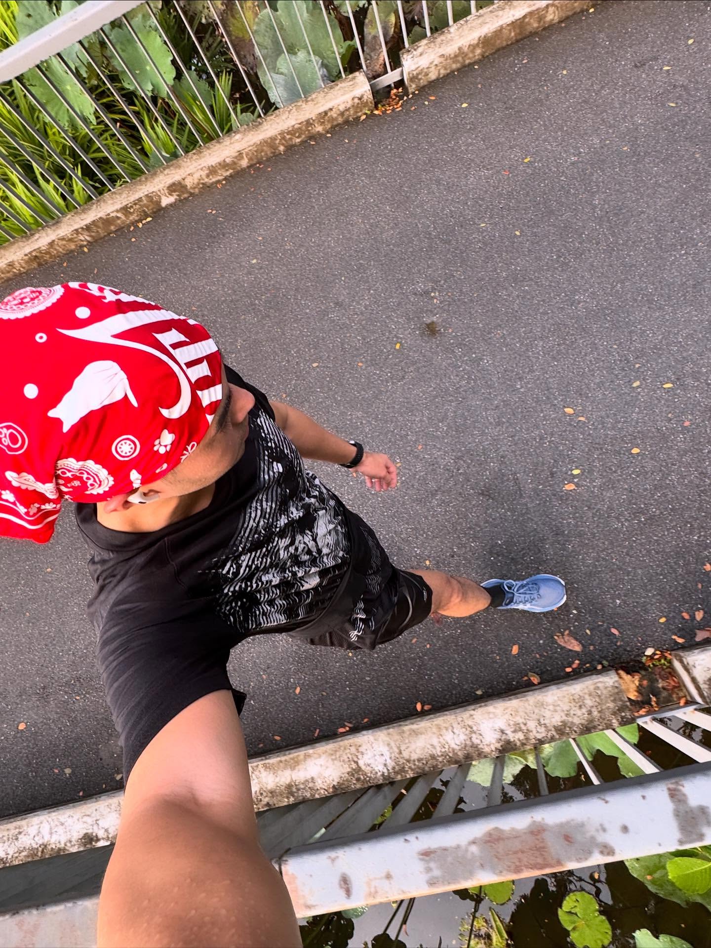 ท็อป - จรณ โสรัตน์