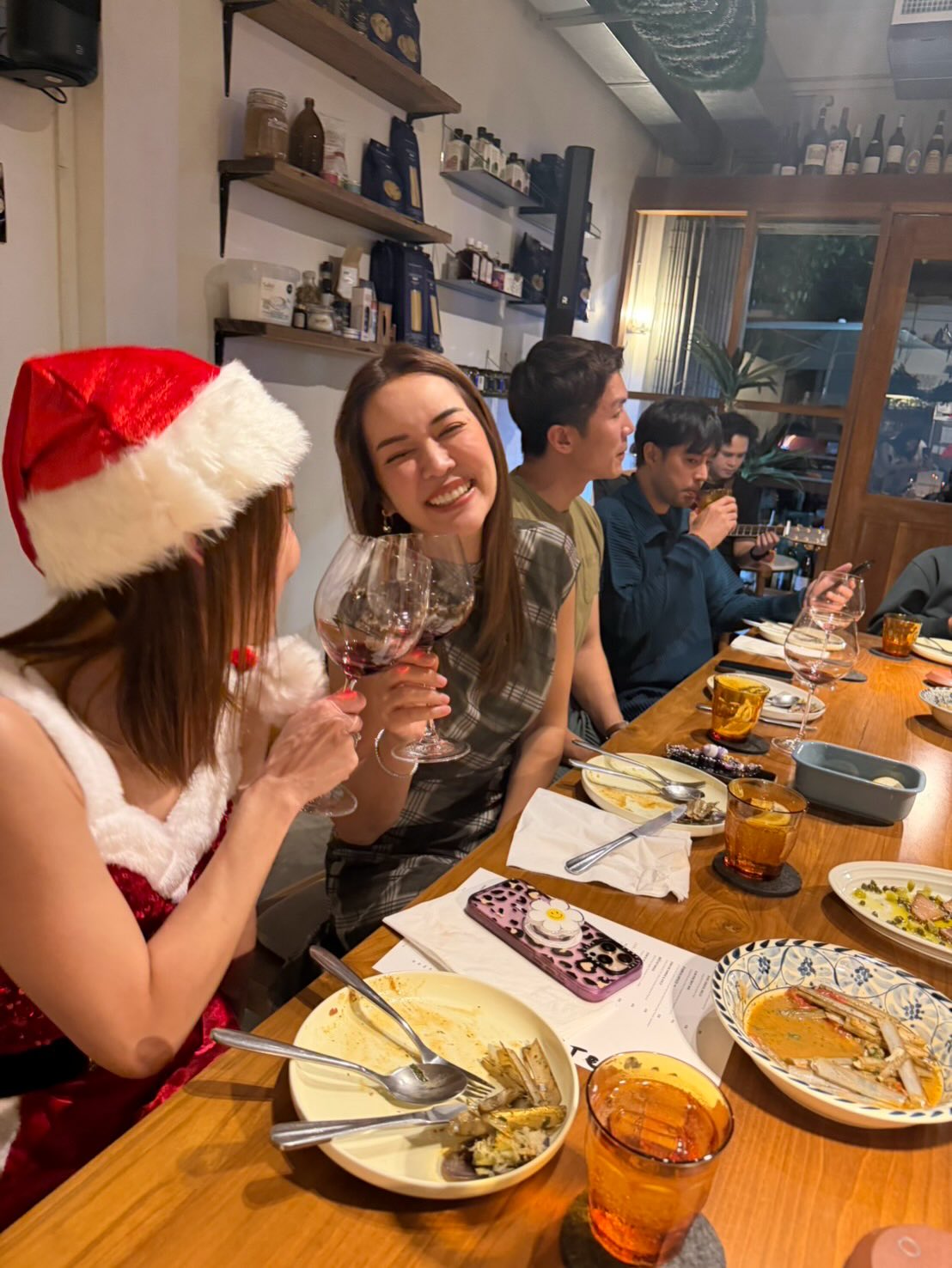 ท็อป - จรณ โสรัตน์