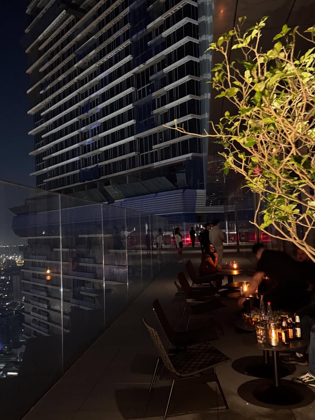 ท็อป - จรณ โสรัตน์