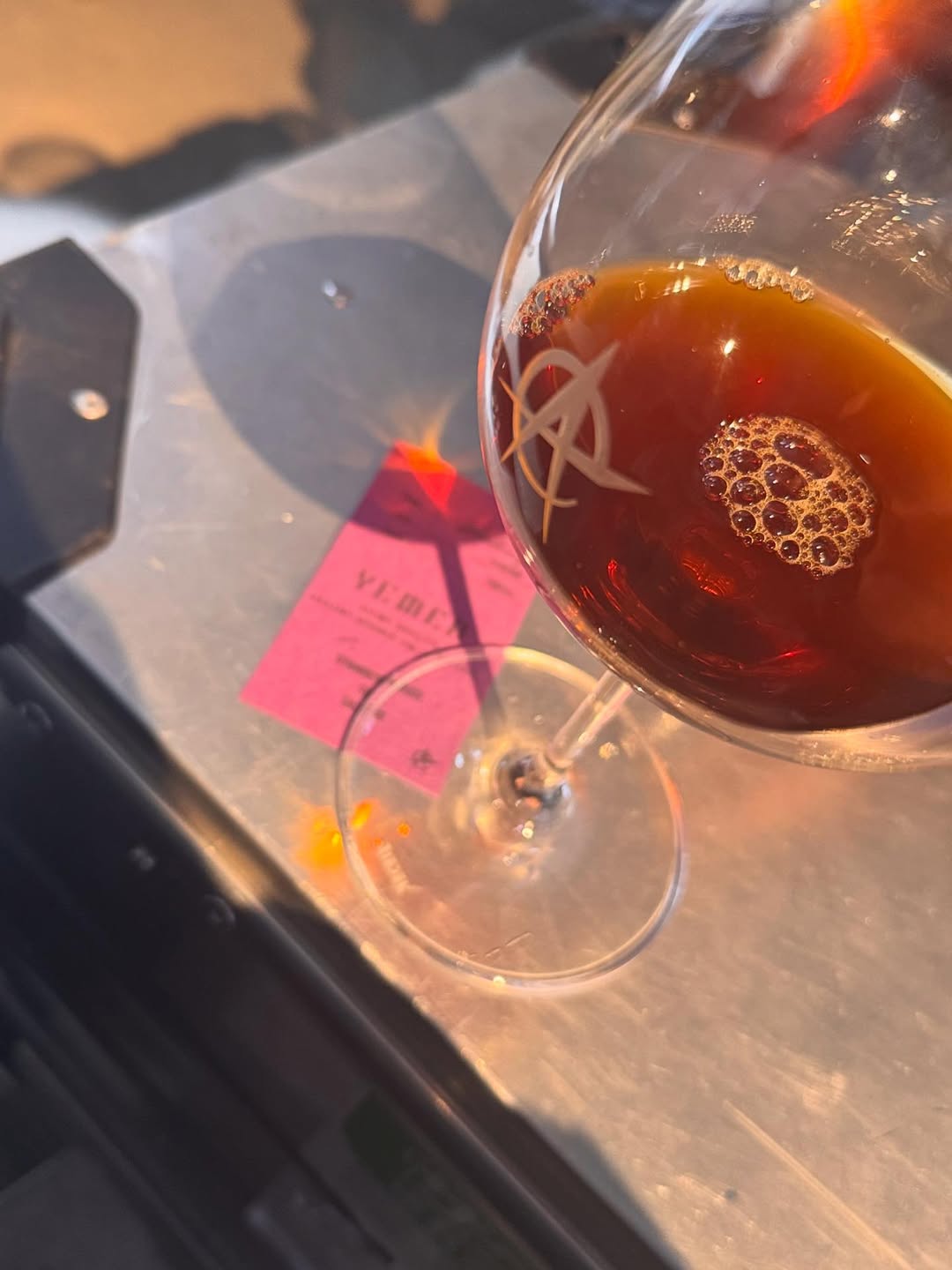 ท็อป - จรณ โสรัตน์