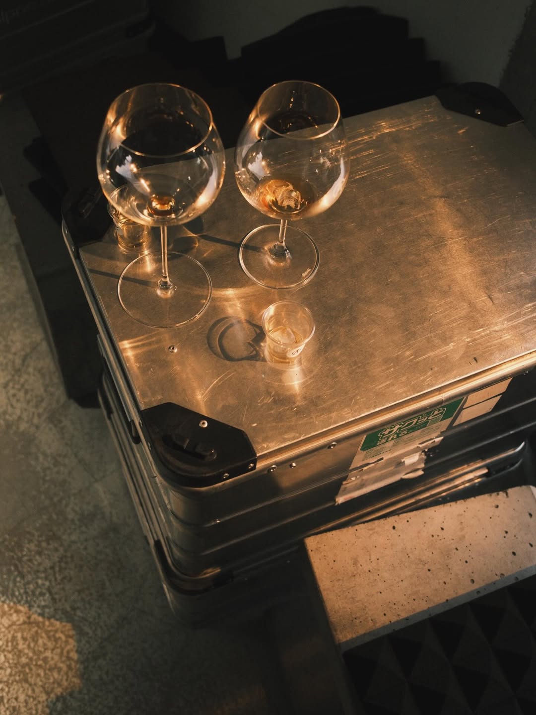 ท็อป - จรณ โสรัตน์