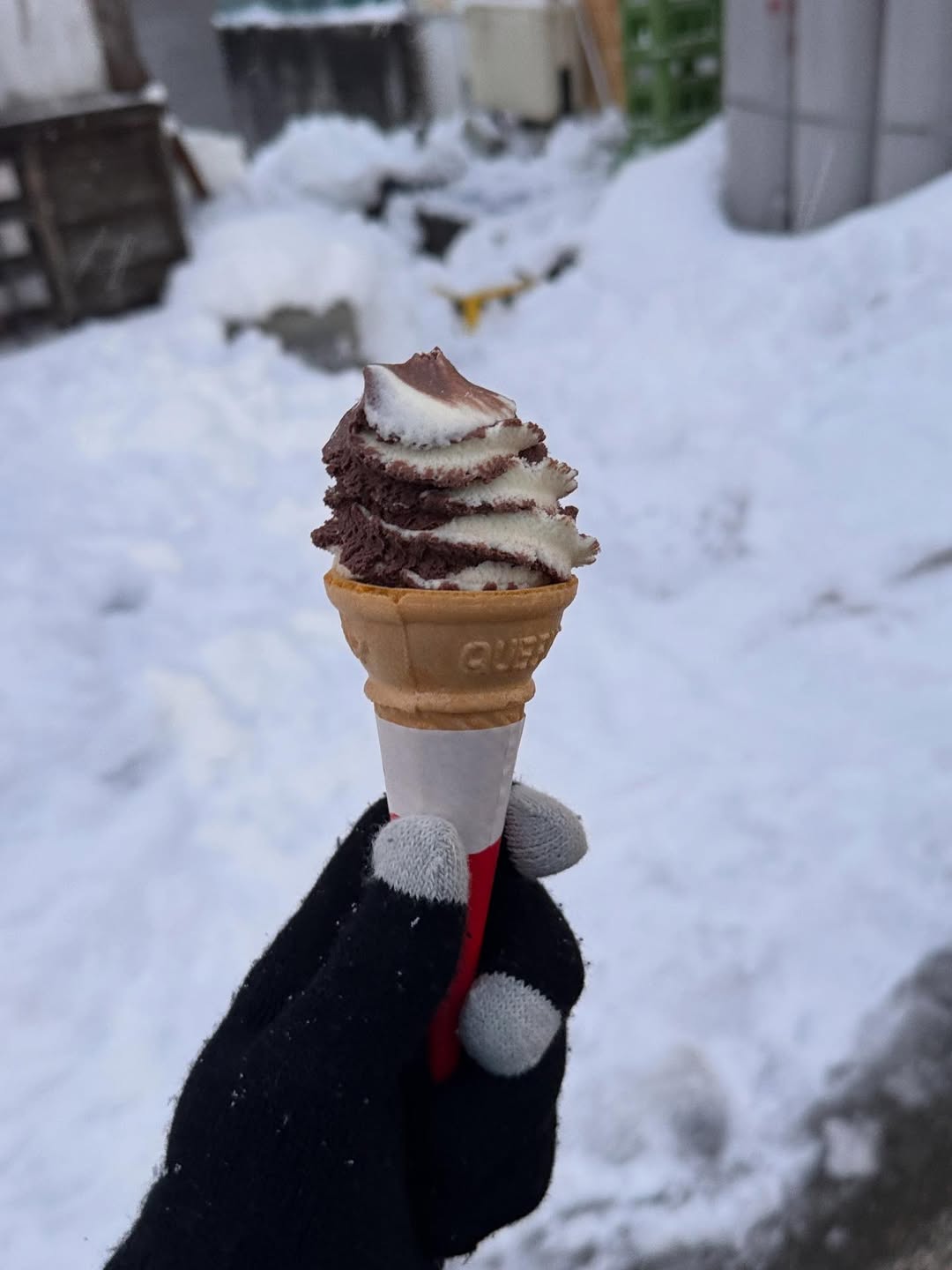 ท็อป - จรณ โสรัตน์