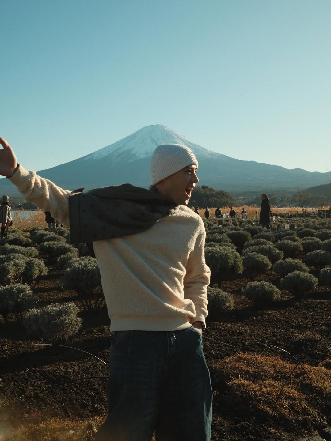 ท็อป - จรณ โสรัตน์