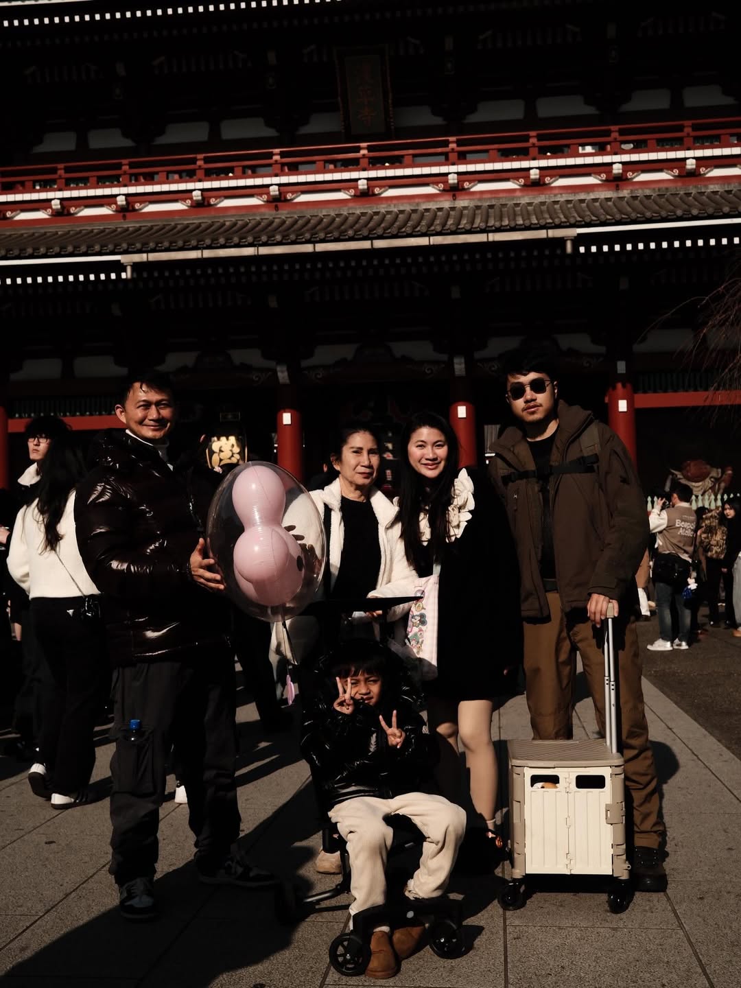 ท็อป - จรณ โสรัตน์