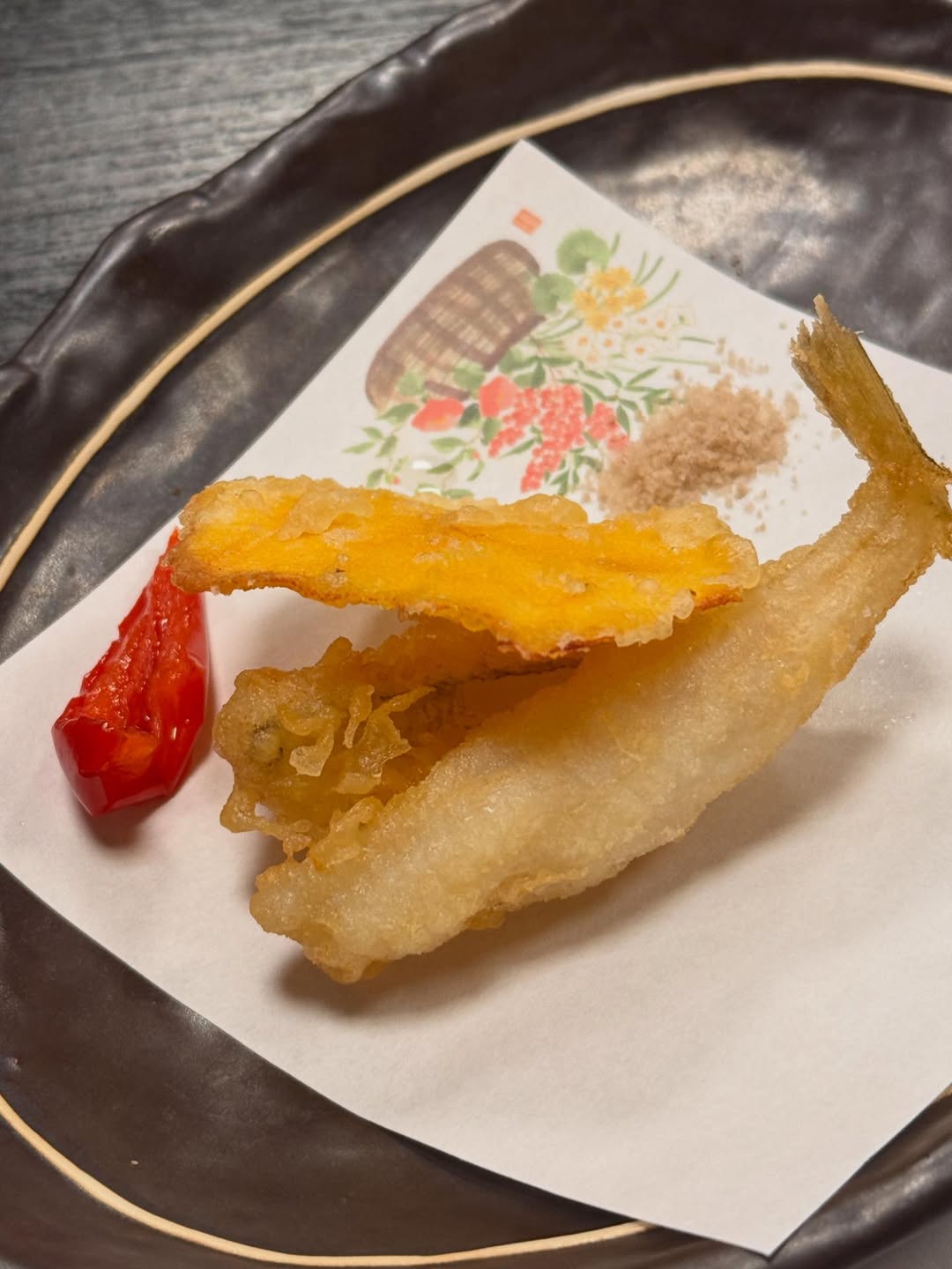 ท็อป - จรณ โสรัตน์