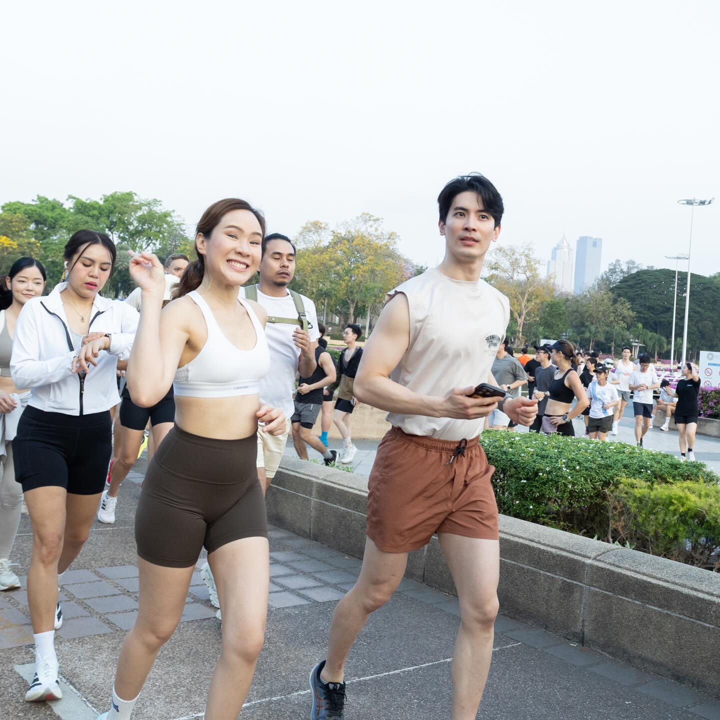 ท็อป - จรณ โสรัตน์