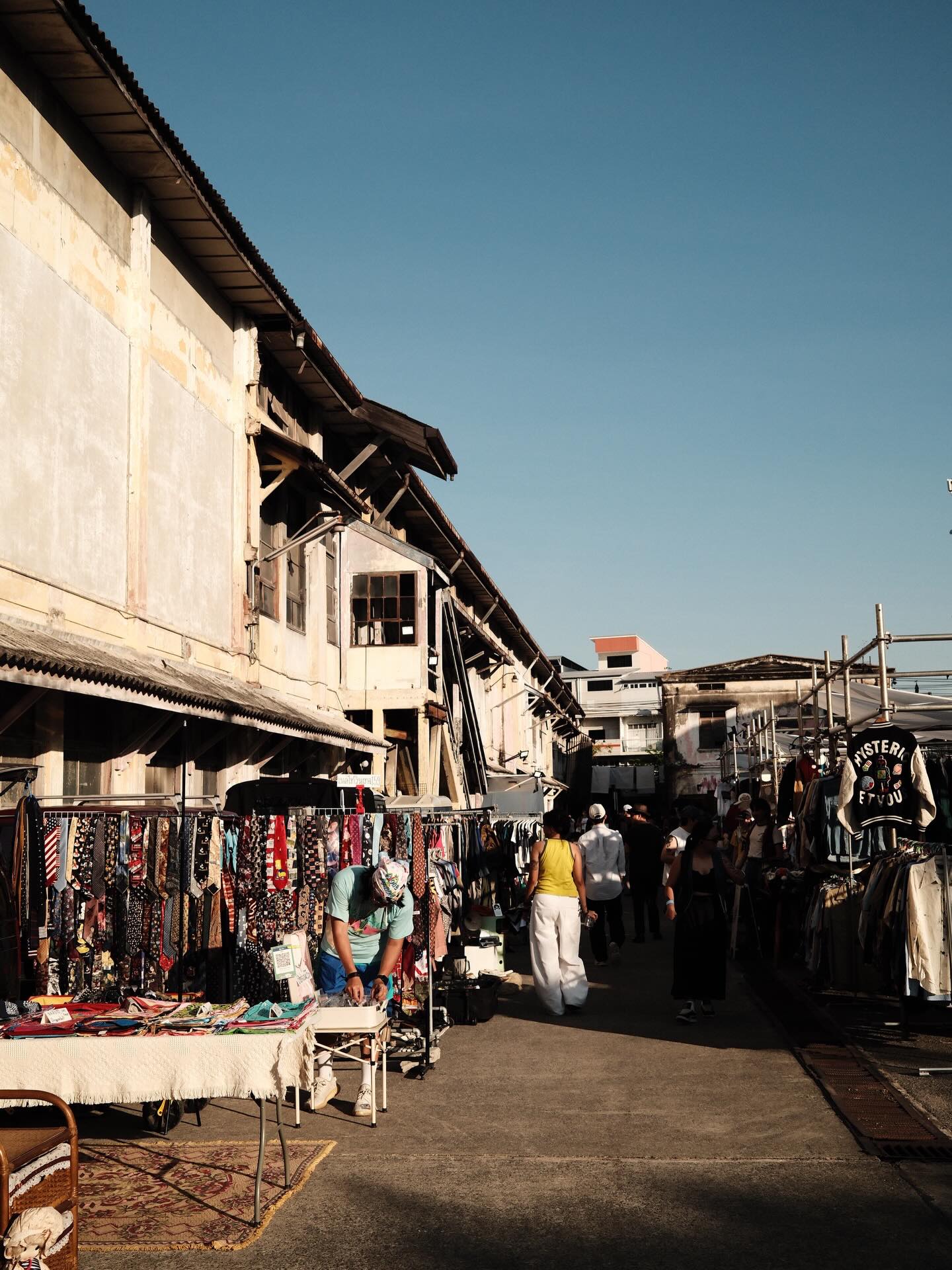 ท็อป - จรณ โสรัตน์