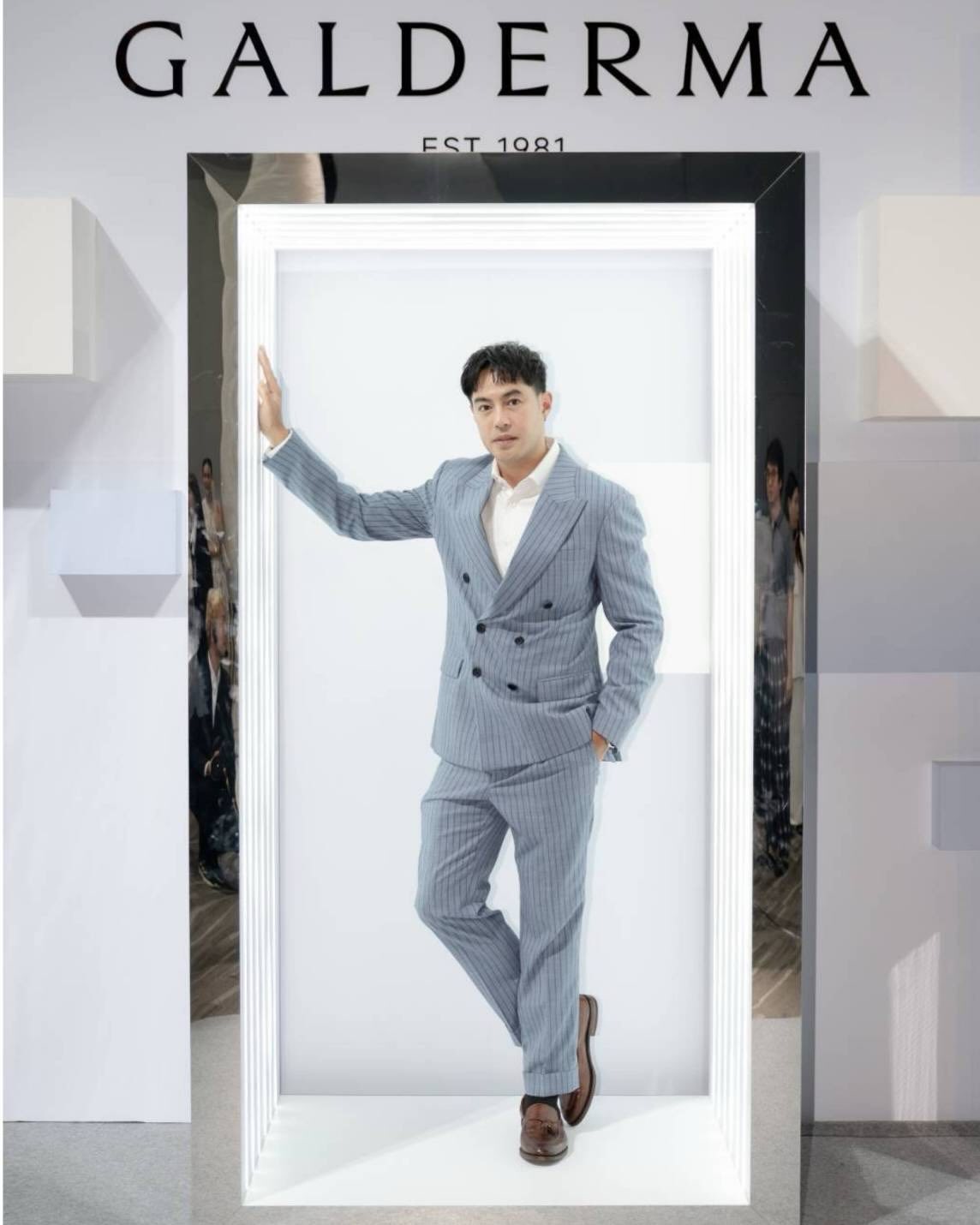 ท็อป - จรณ โสรัตน์