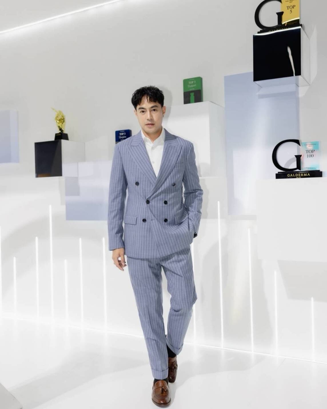 ท็อป - จรณ โสรัตน์