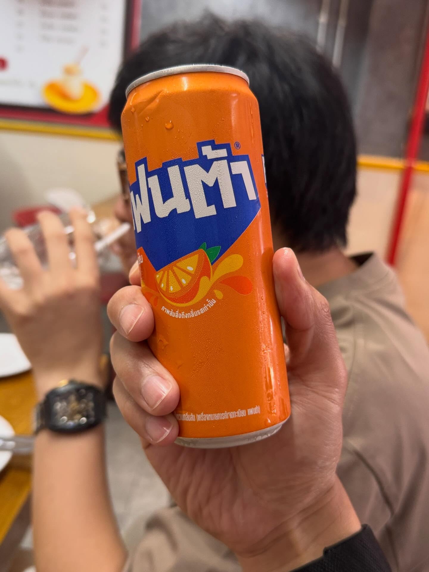 ท็อป - จรณ โสรัตน์