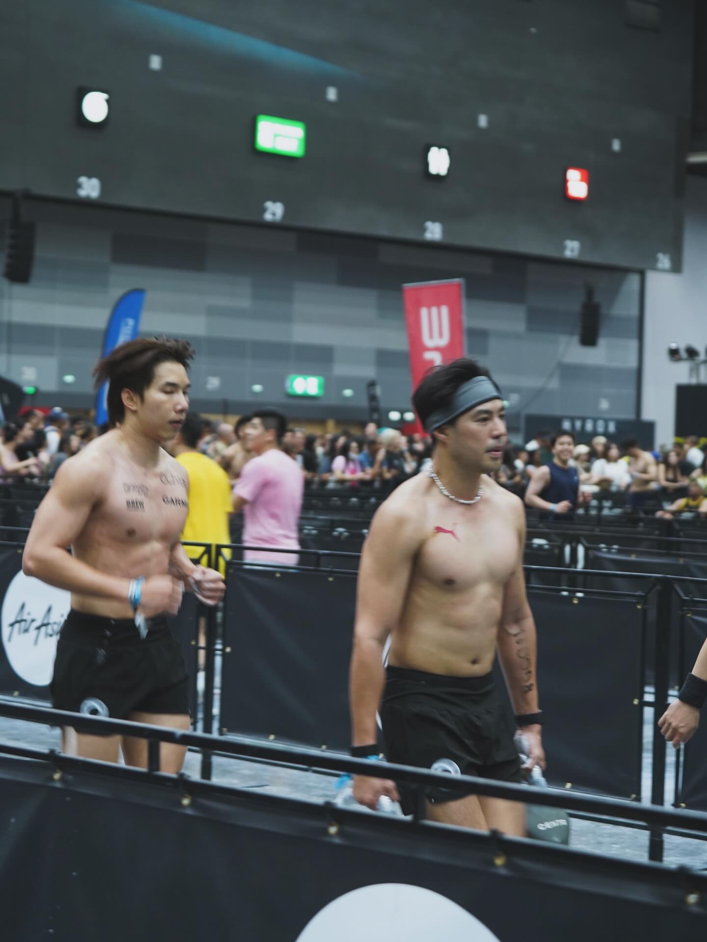 ท็อป - จรณ โสรัตน์