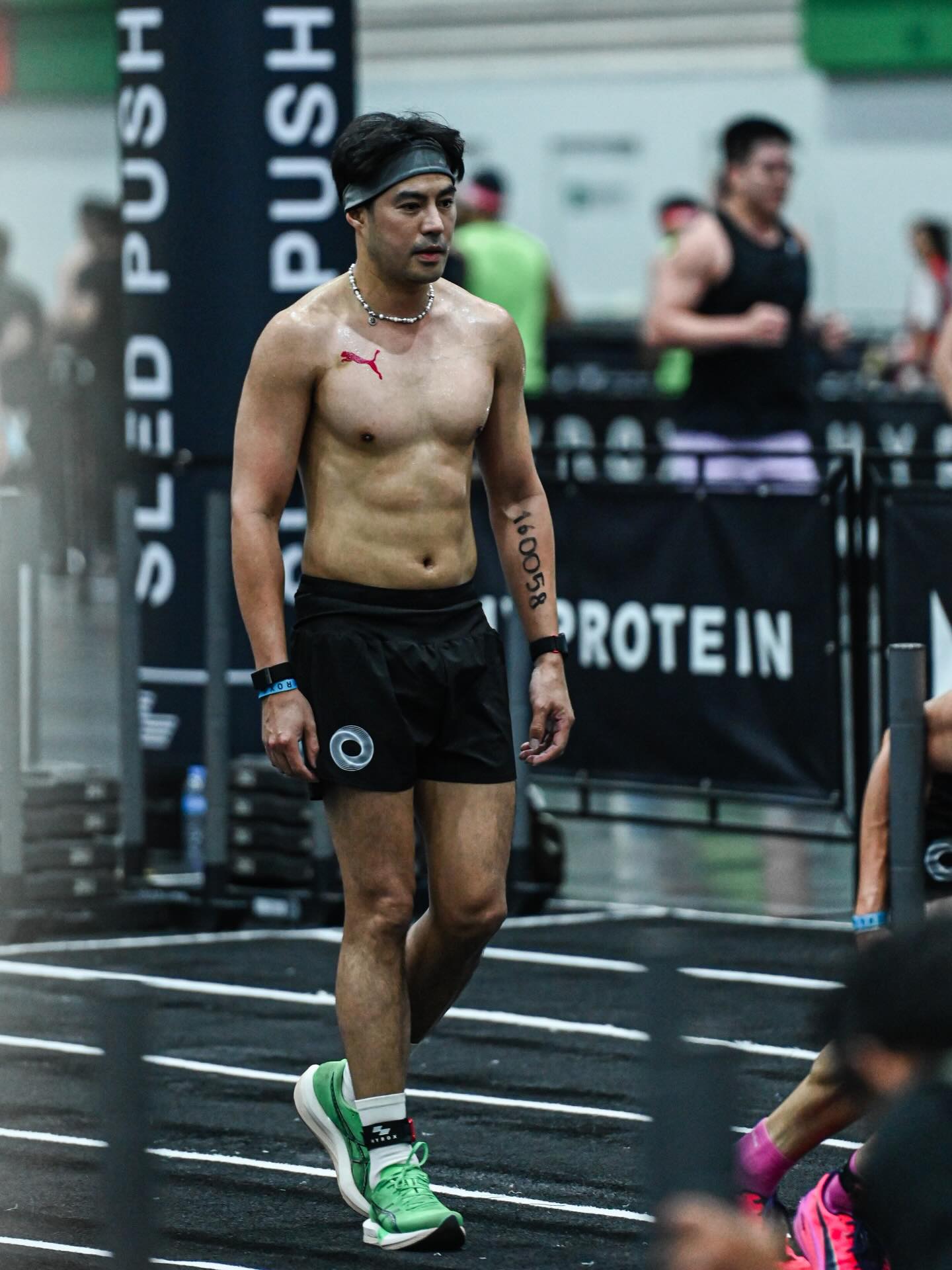 ท็อป - จรณ โสรัตน์