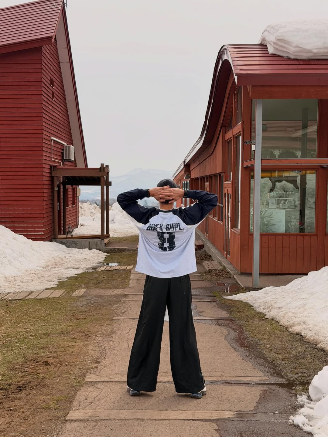 ท็อป - จรณ โสรัตน์