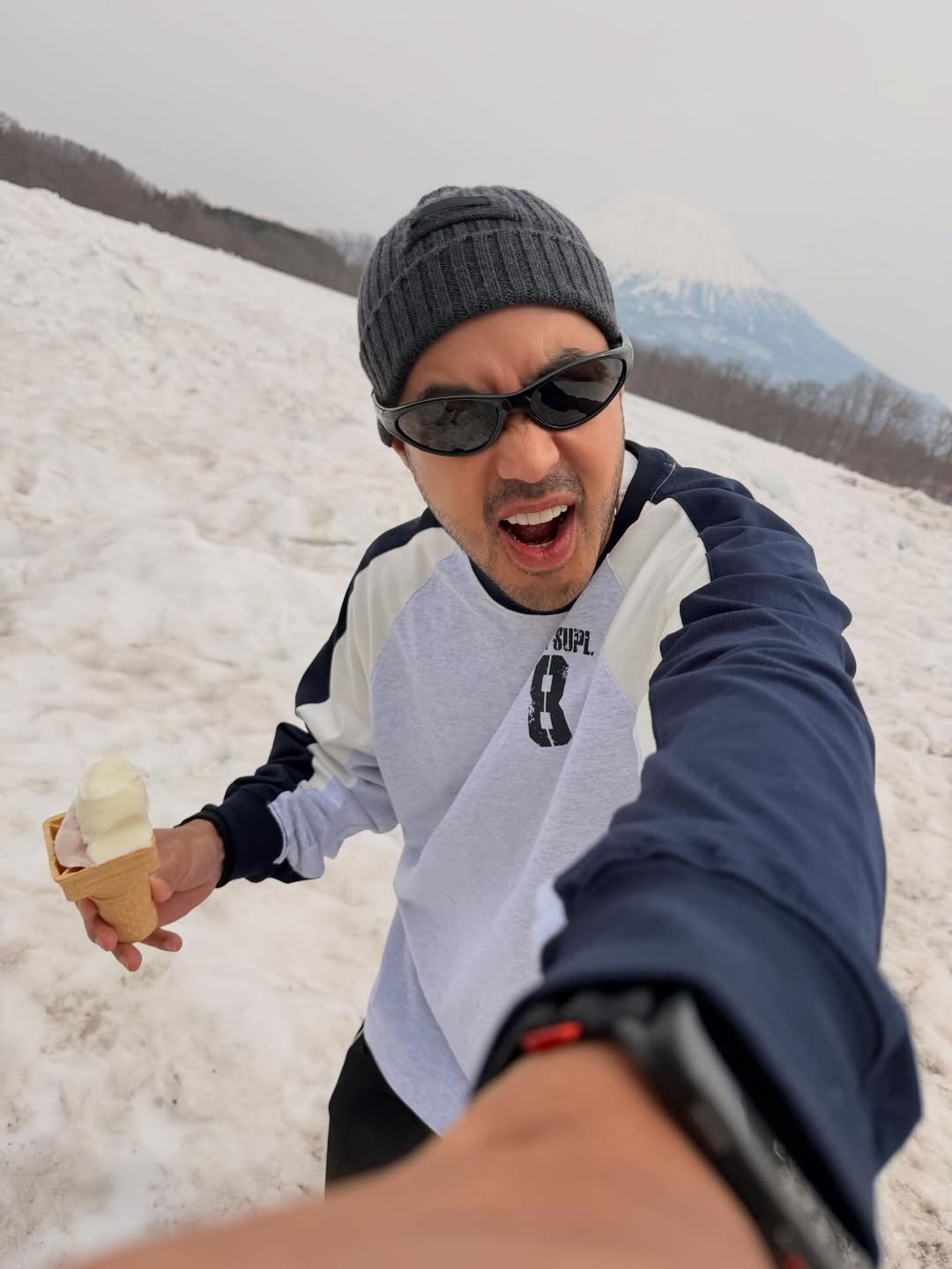 ท็อป - จรณ โสรัตน์