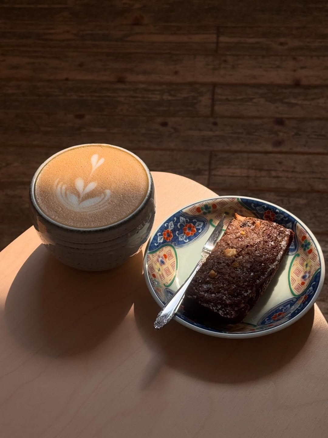 ท็อป - จรณ โสรัตน์