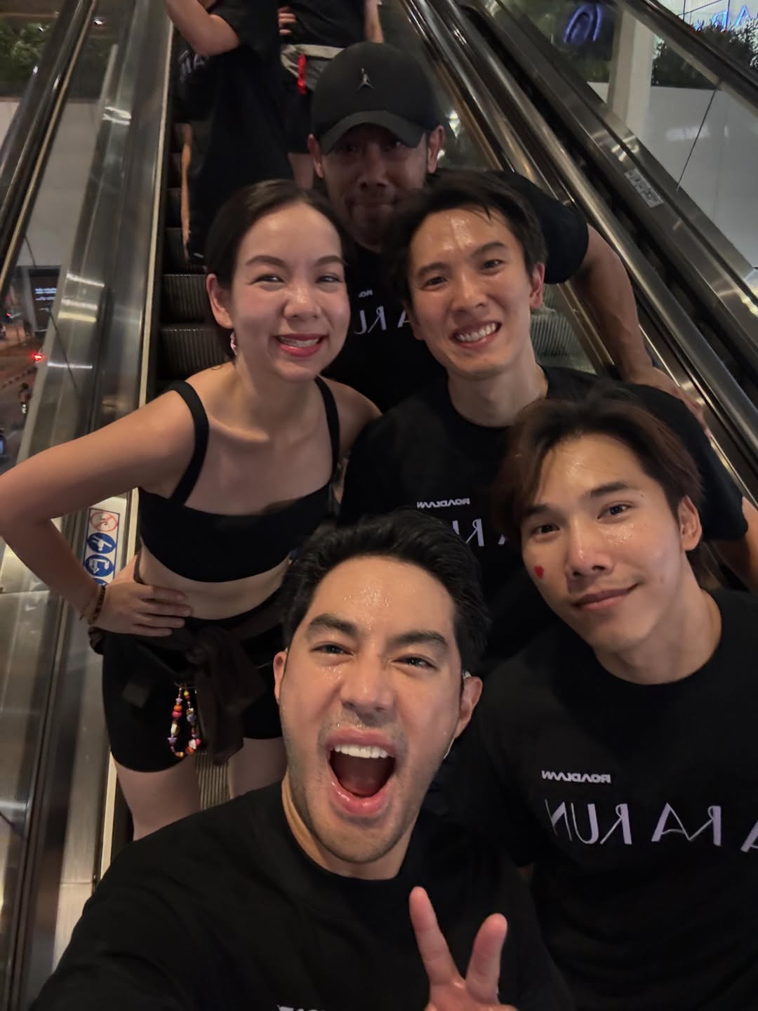 ท็อป - จรณ โสรัตน์