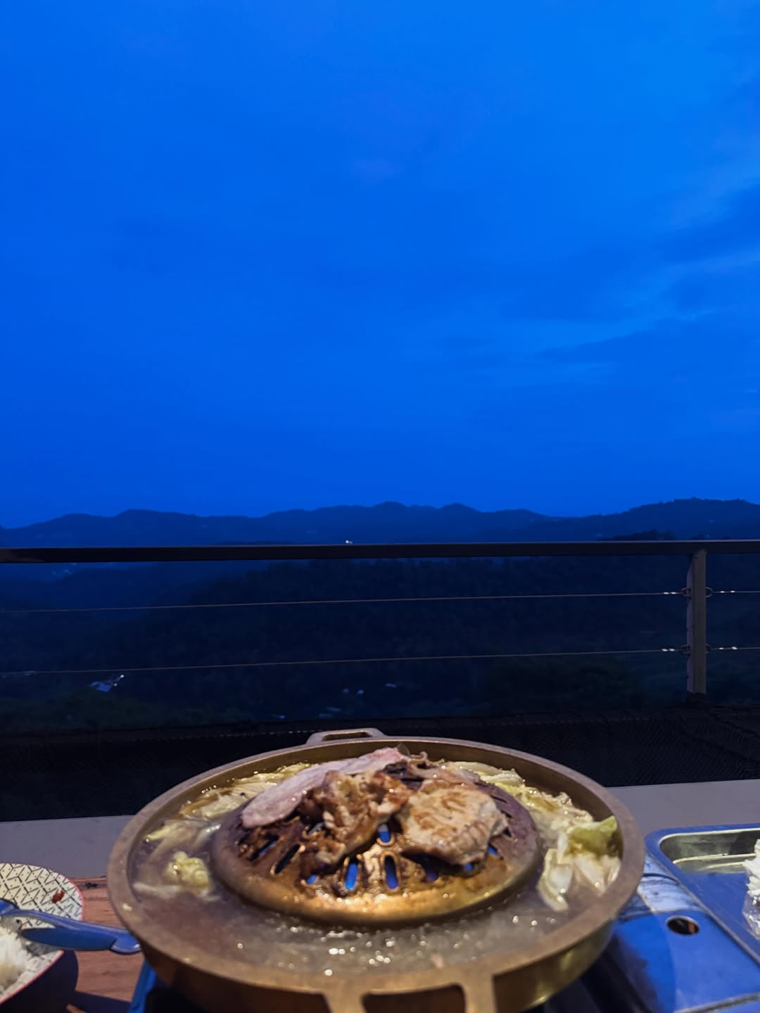 ท็อป - จรณ โสรัตน์
