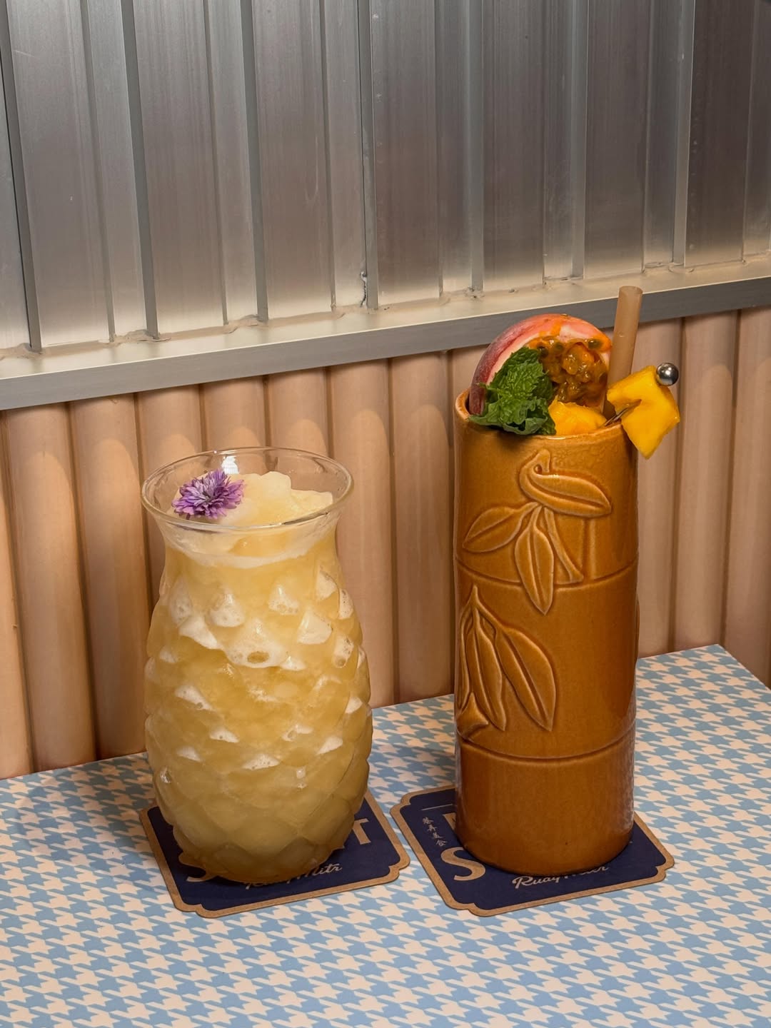 ท็อป - จรณ โสรัตน์