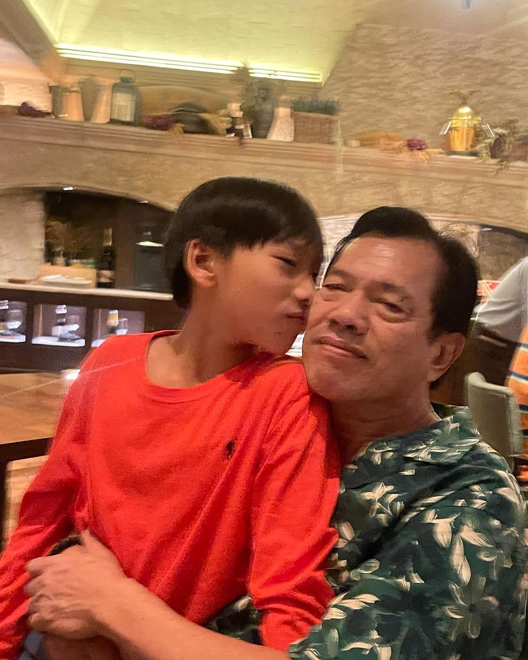 ตุ๊ก - ชนกวนันท์ รักชีพ