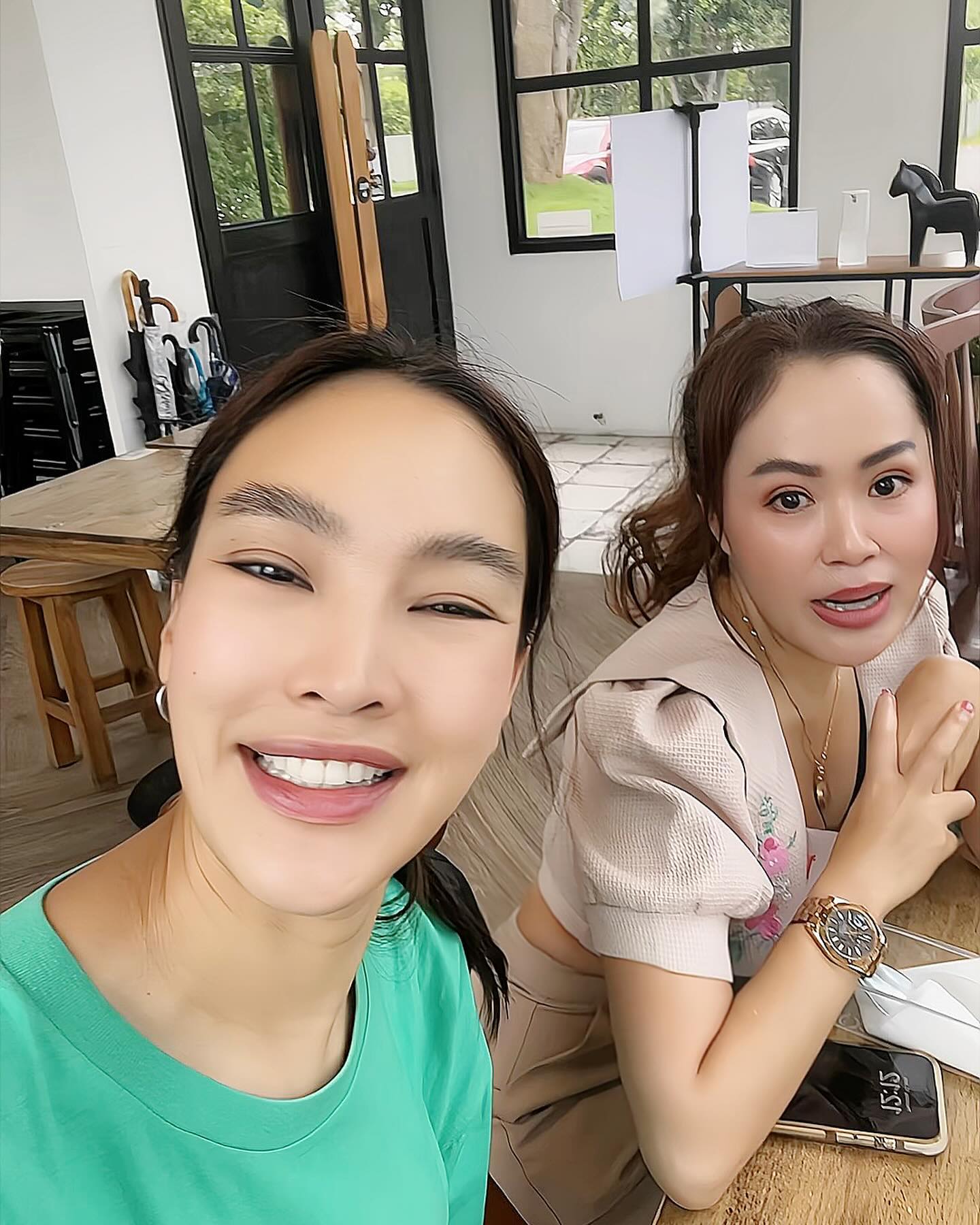 ตุ๊ก - ชนกวนันท์ รักชีพ