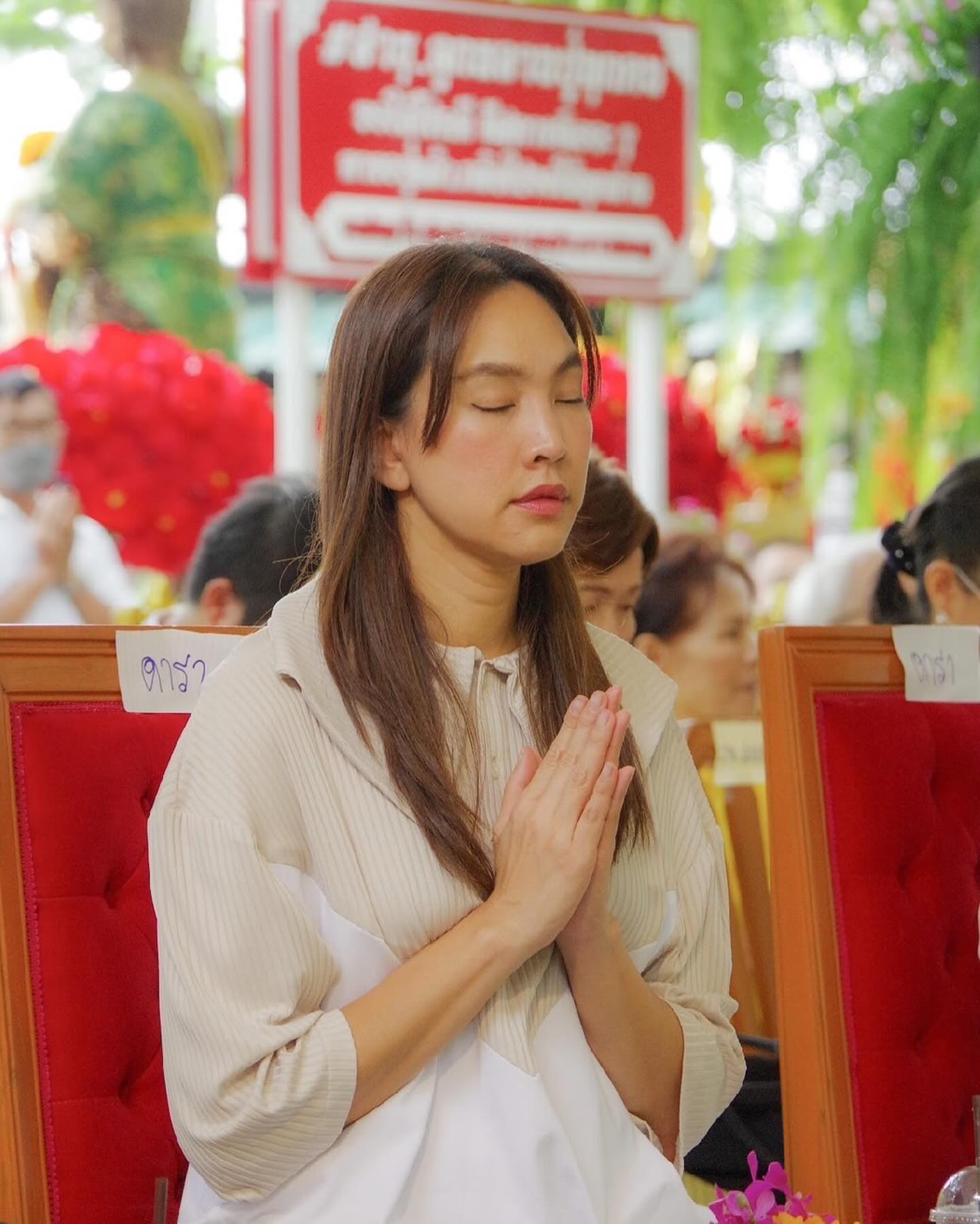 ตุ๊ก - ชนกวนันท์ รักชีพ