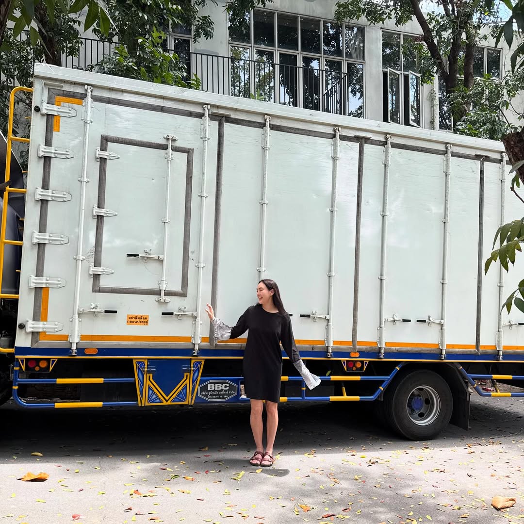 ตุ๊ก - ชนกวนันท์ รักชีพ