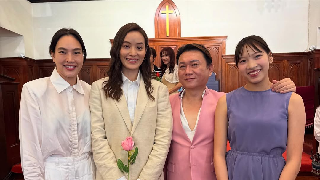 ตุ๊ก - ชนกวนันท์ รักชีพ
