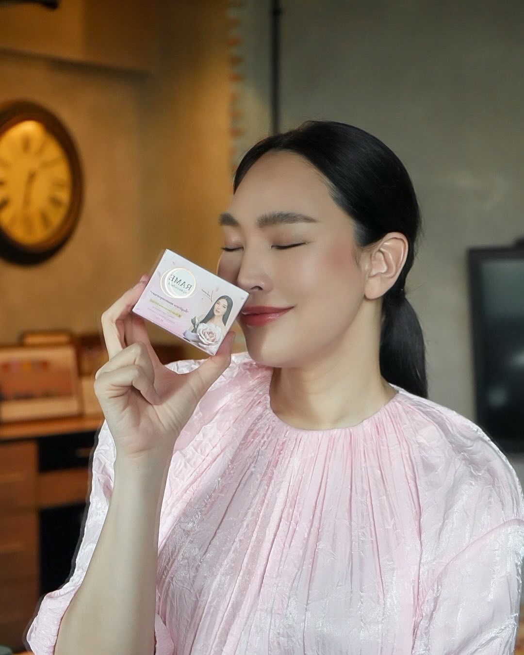 ตุ๊ก - ชนกวนันท์ รักชีพ