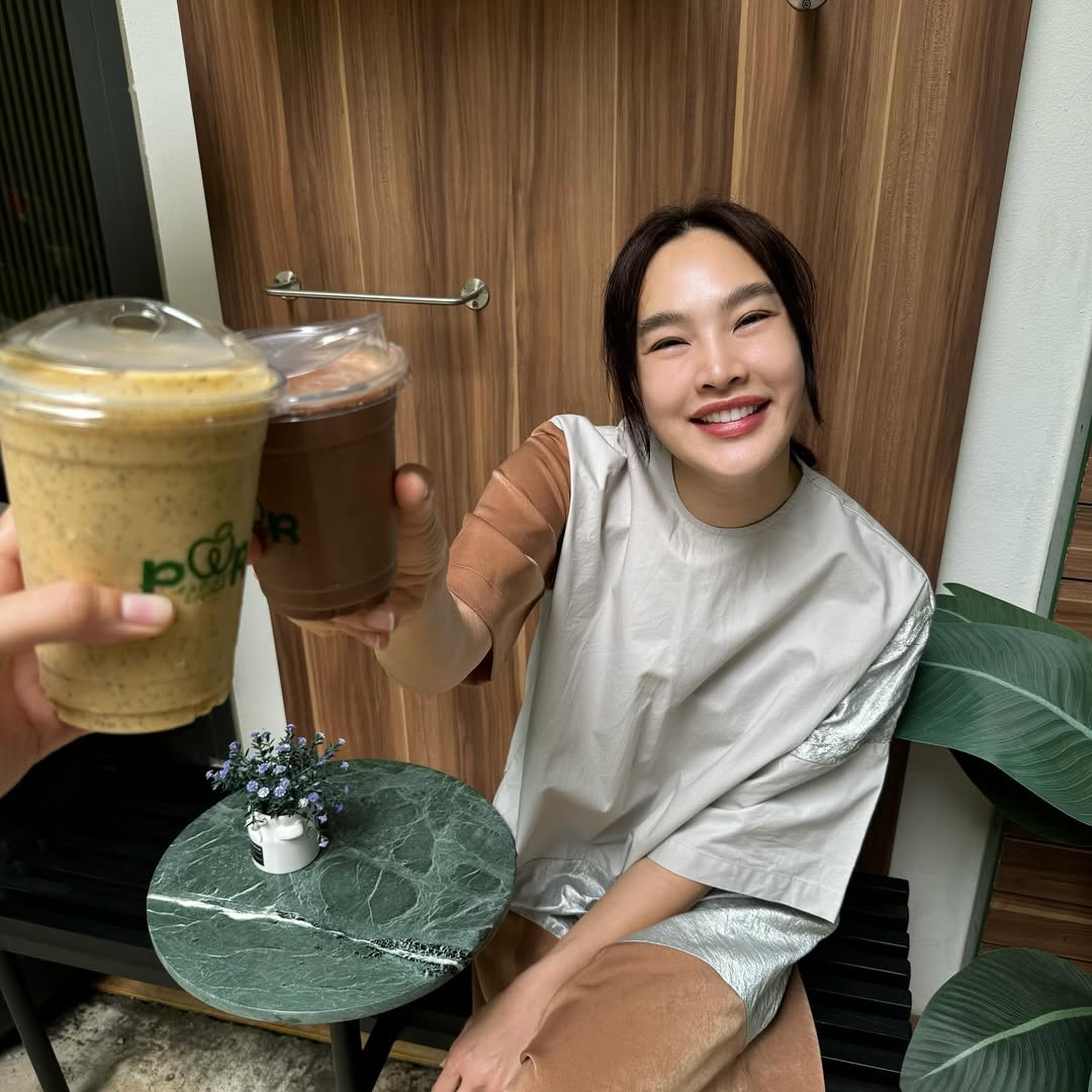 ตุ๊ก - ชนกวนันท์ รักชีพ
