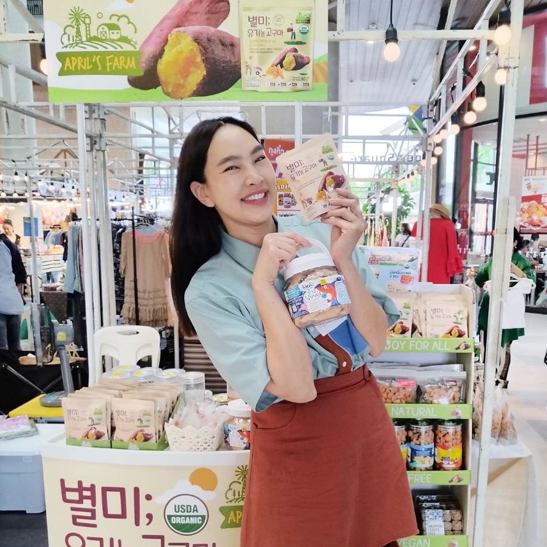 ตุ๊ก - ชนกวนันท์ รักชีพ