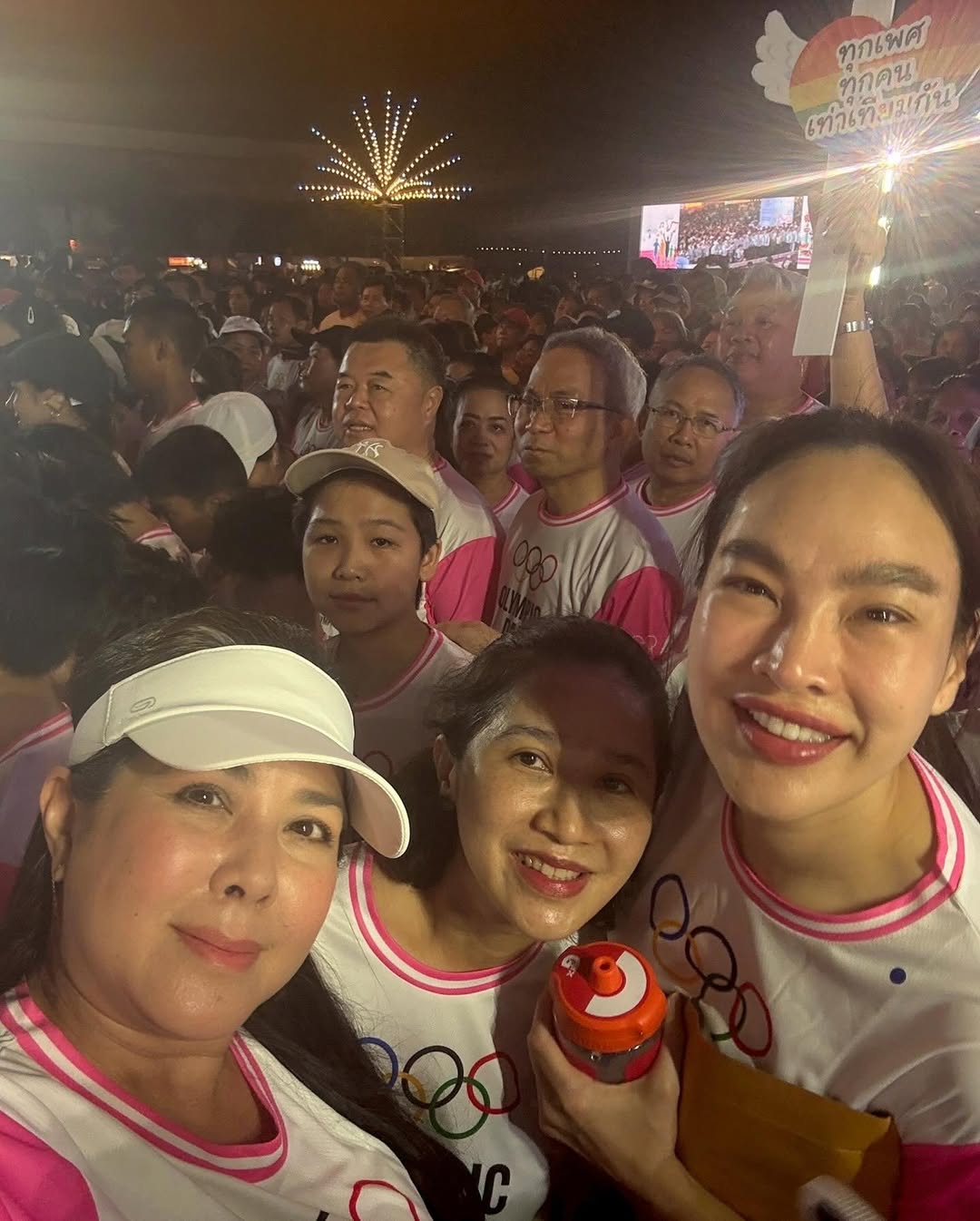 ตุ๊ก - ชนกวนันท์ รักชีพ