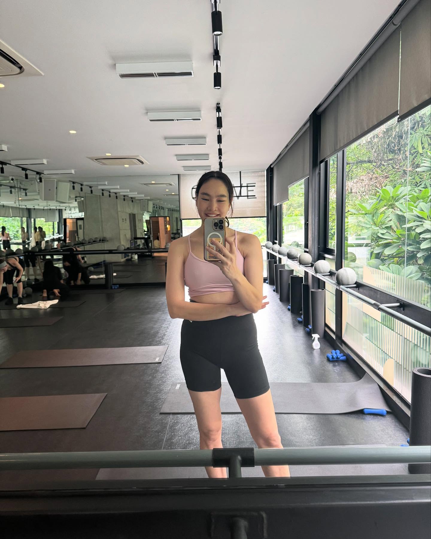 ตุ๊ก - ชนกวนันท์ รักชีพ