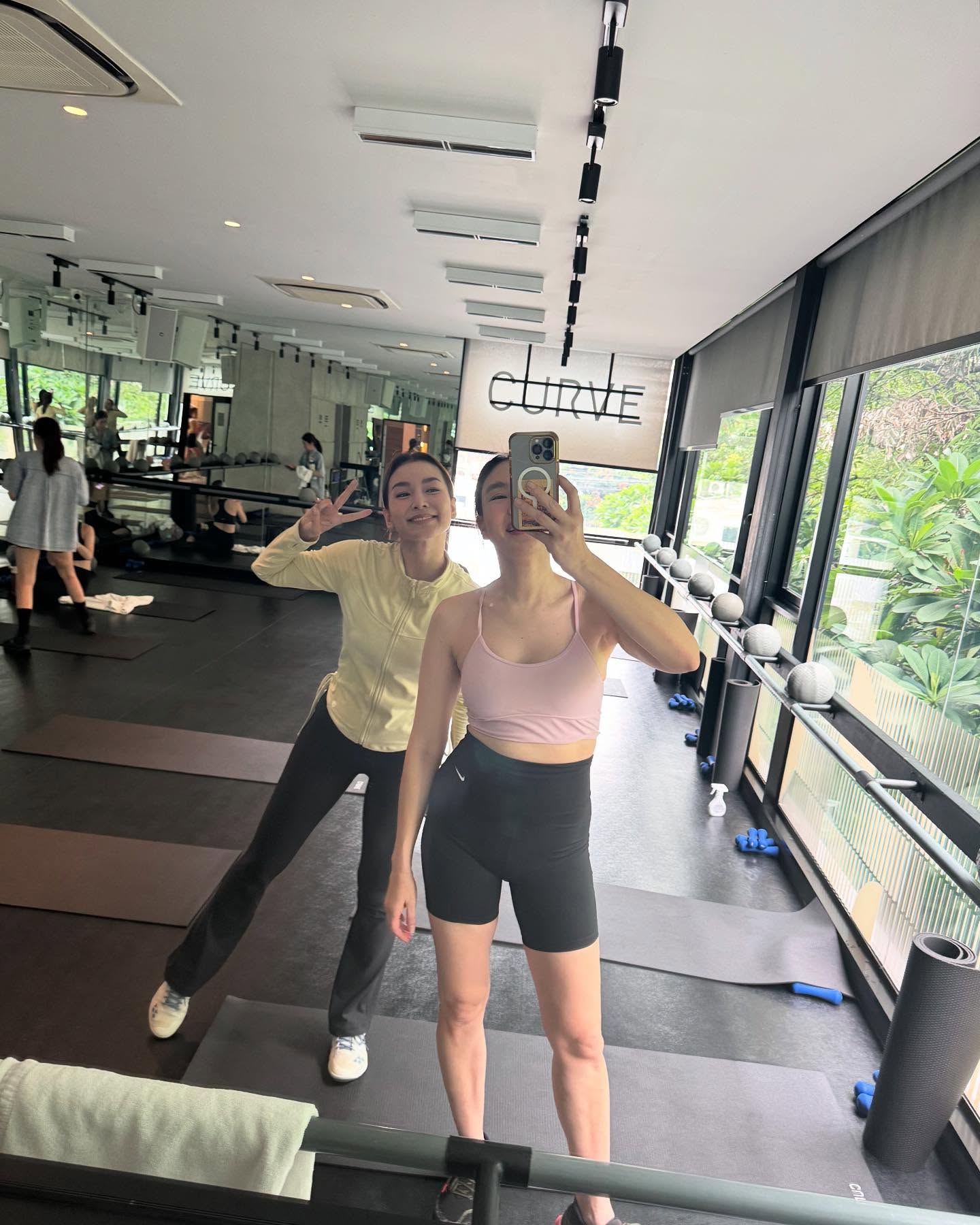 ตุ๊ก - ชนกวนันท์ รักชีพ