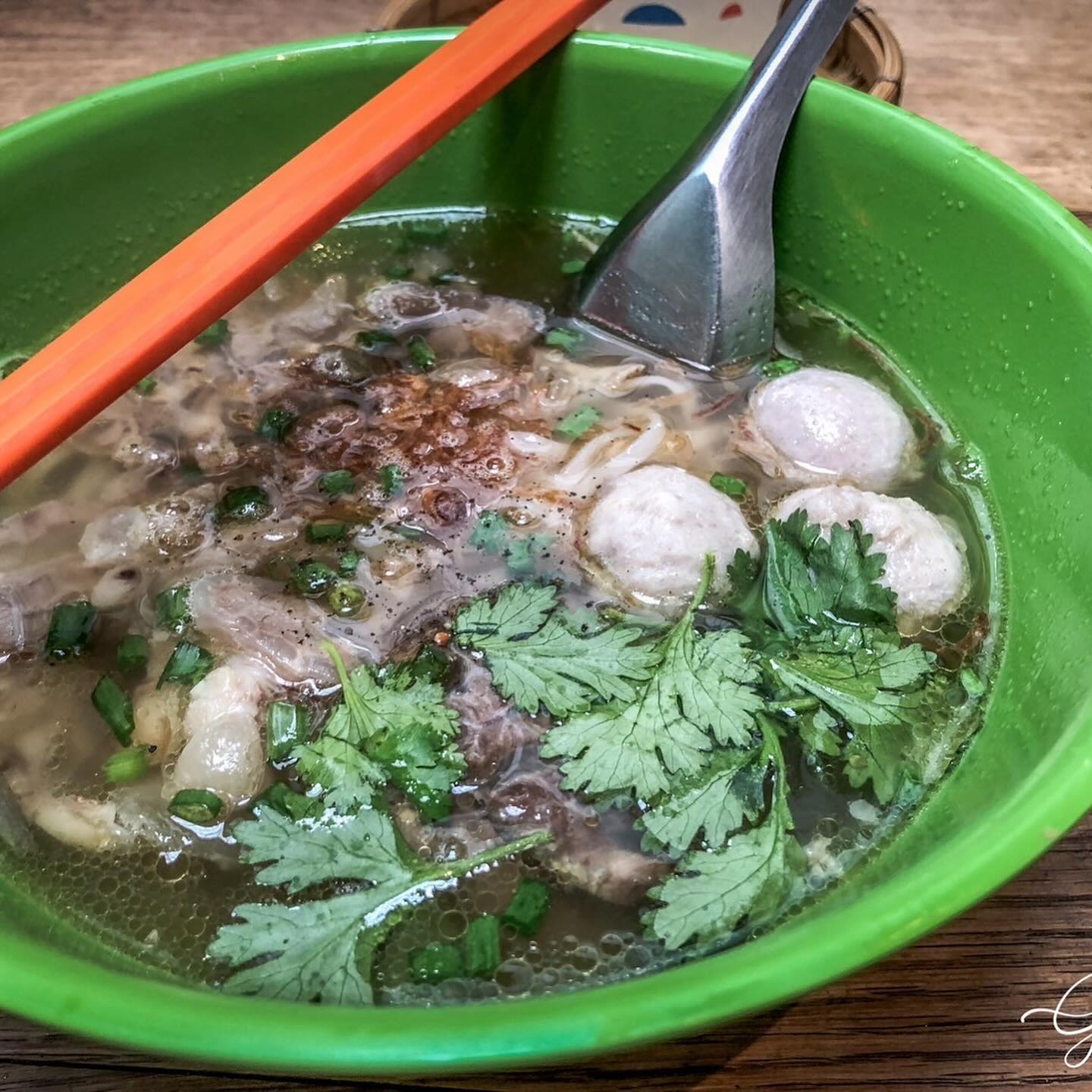 ตุ๊ก - ชนกวนันท์ รักชีพ