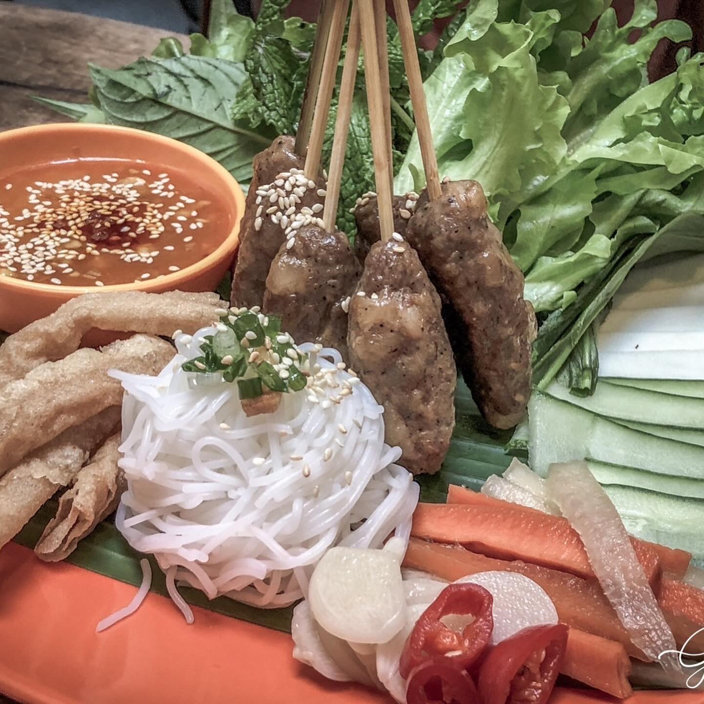 ตุ๊ก - ชนกวนันท์ รักชีพ