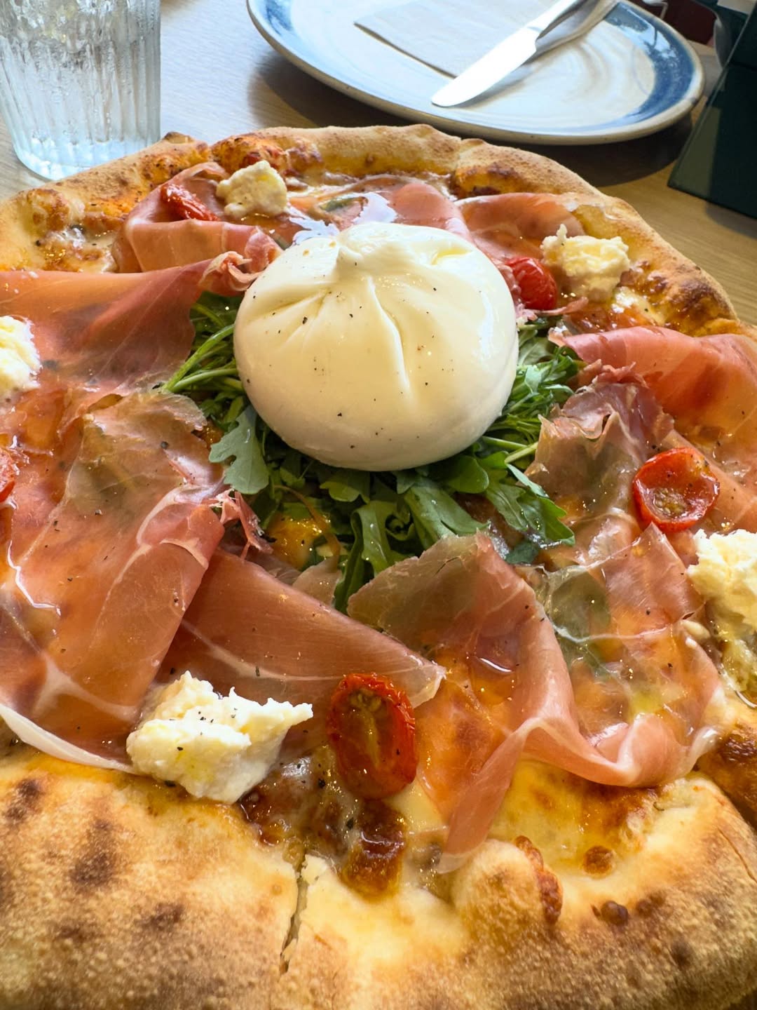 ตุ๊ก - ชนกวนันท์ รักชีพ