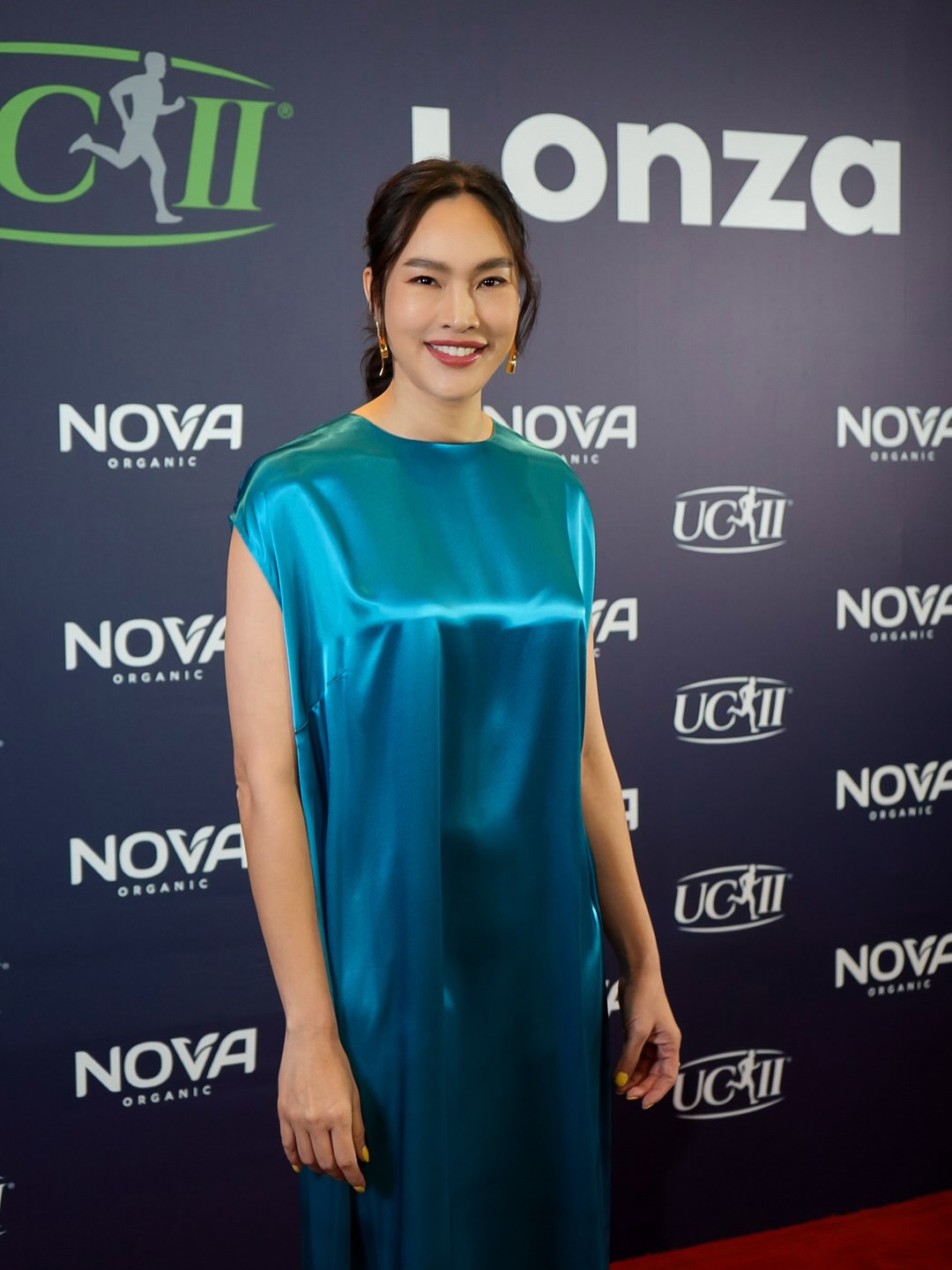 ตุ๊ก - ชนกวนันท์ รักชีพ