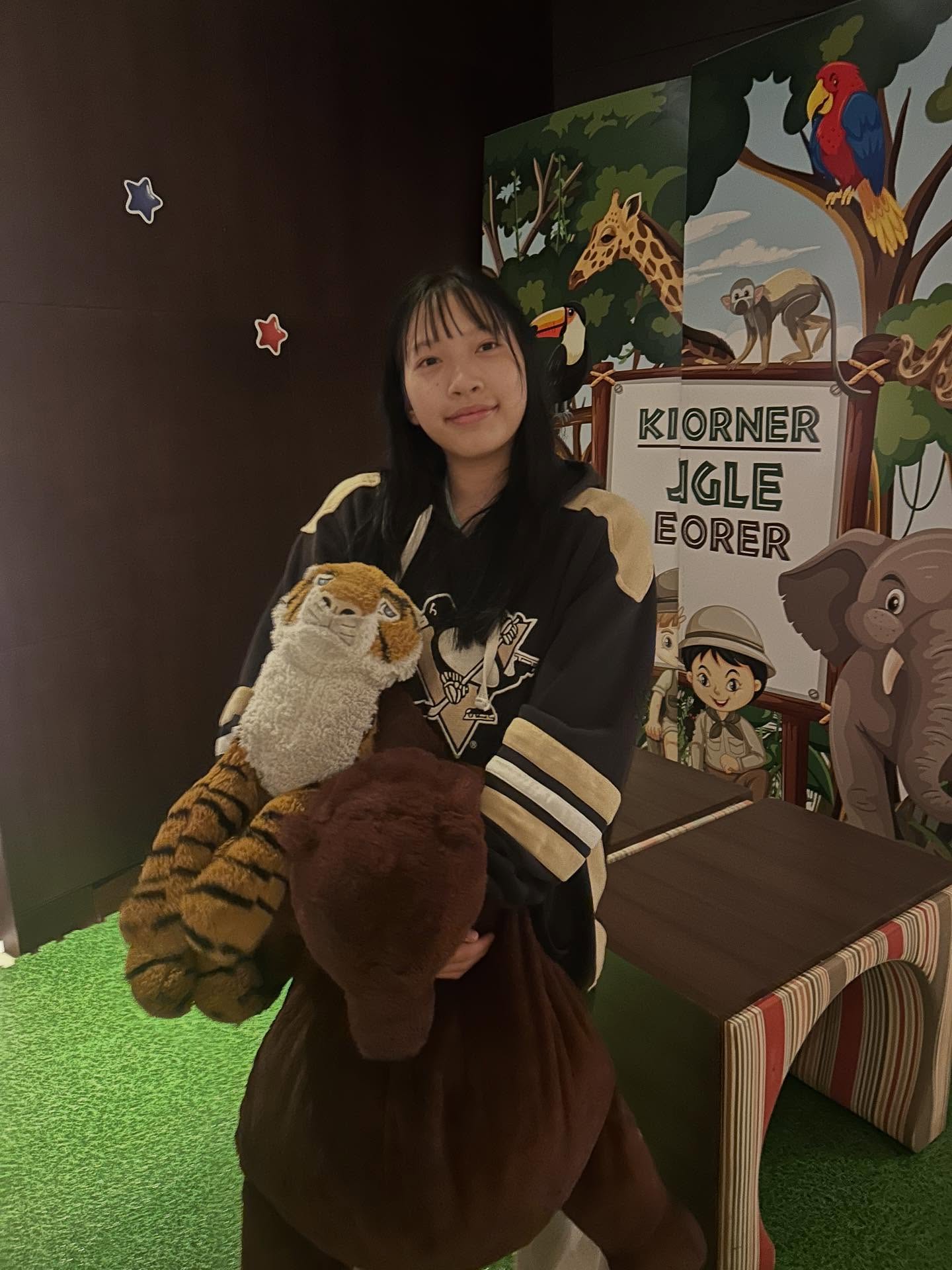 ตุ๊ก - ชนกวนันท์ รักชีพ