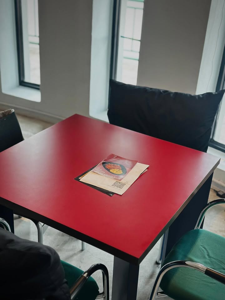 ตุ๊ก - ชนกวนันท์ รักชีพ