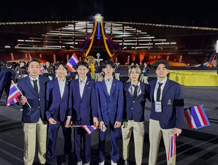 ตุ๊ก - ชนกวนันท์ รักชีพ