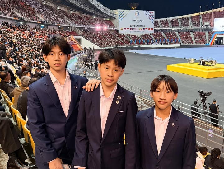 ตุ๊ก - ชนกวนันท์ รักชีพ