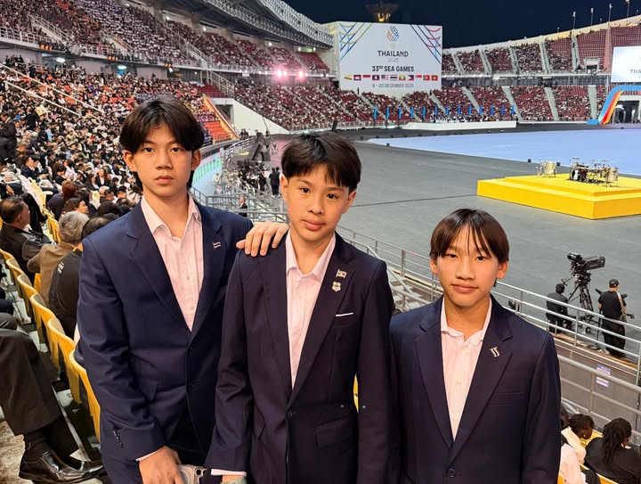 ตุ๊ก - ชนกวนันท์ รักชีพ