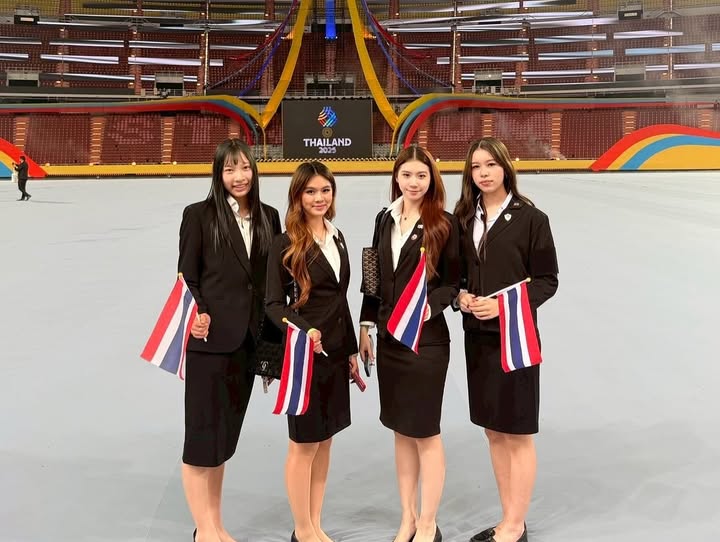 ตุ๊ก - ชนกวนันท์ รักชีพ