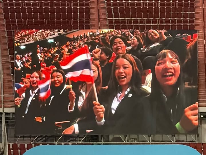 ตุ๊ก - ชนกวนันท์ รักชีพ