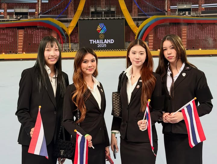 ตุ๊ก - ชนกวนันท์ รักชีพ