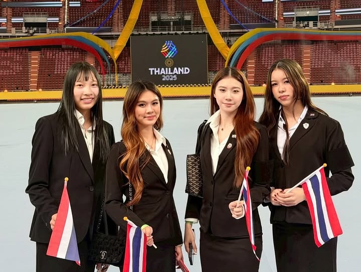 ตุ๊ก - ชนกวนันท์ รักชีพ