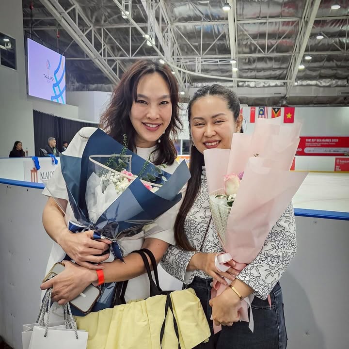 ตุ๊ก - ชนกวนันท์ รักชีพ