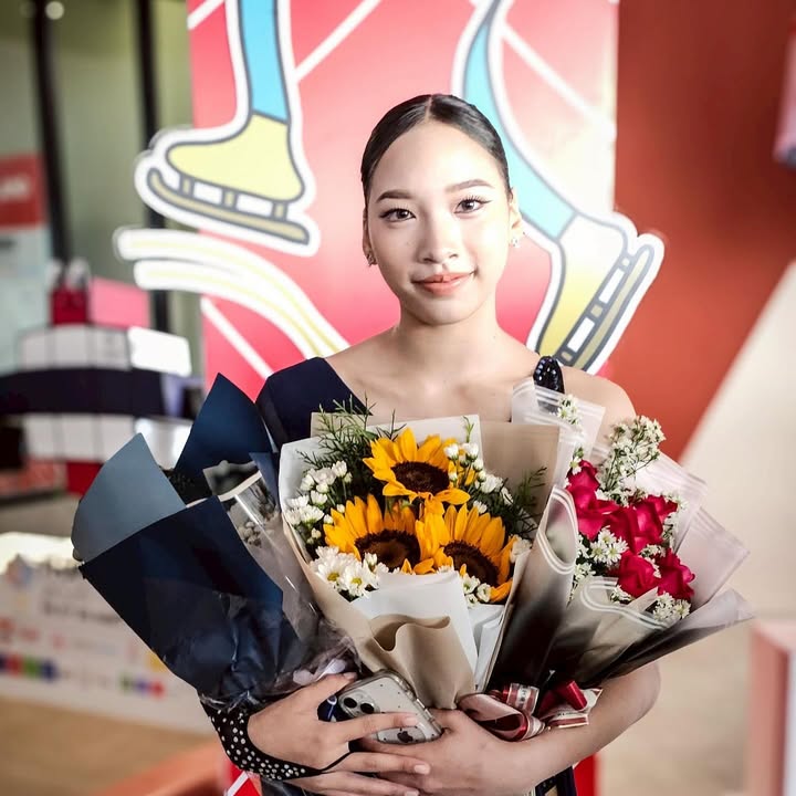 ตุ๊ก - ชนกวนันท์ รักชีพ